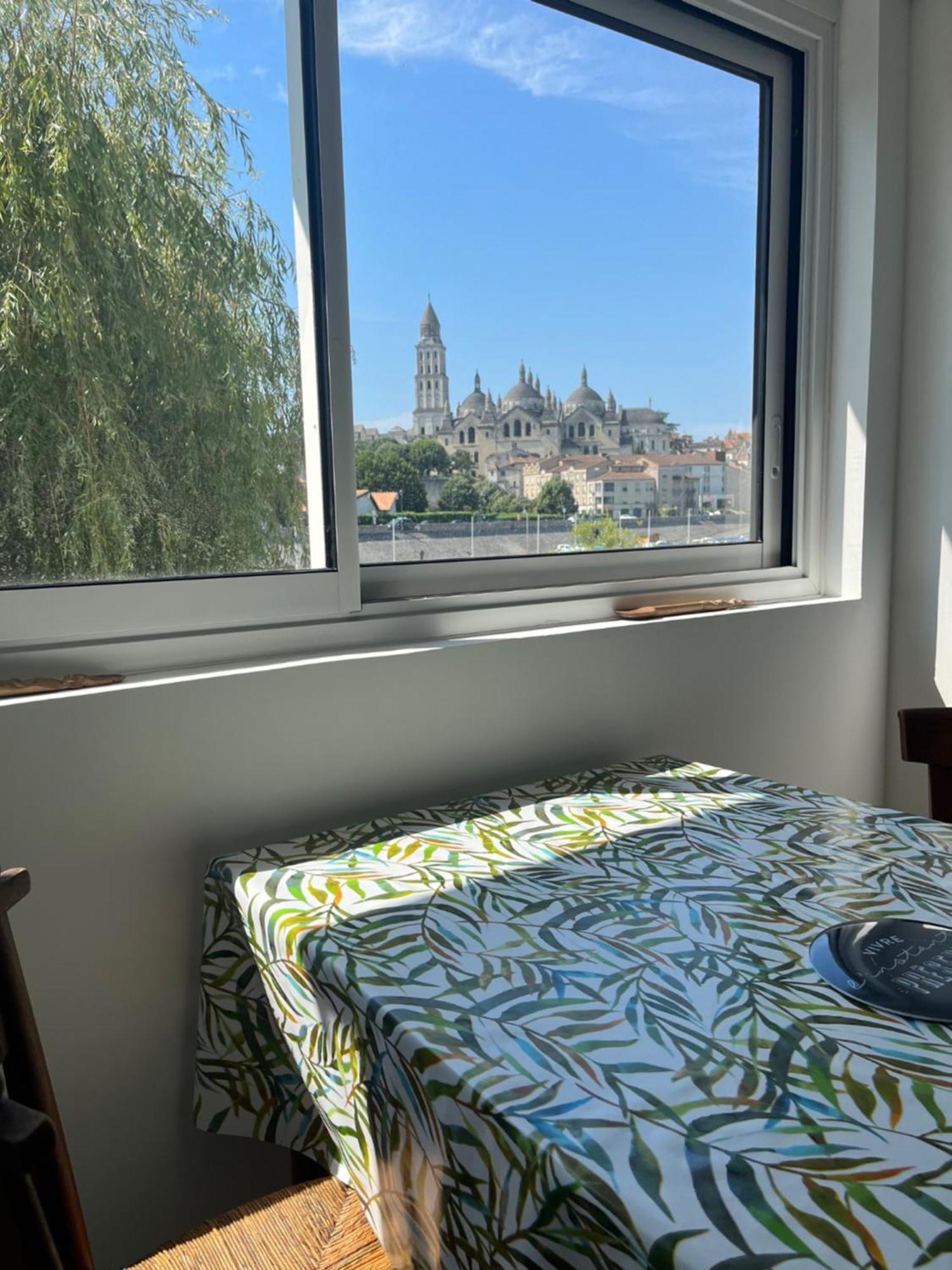 페리괴 Balcon Sur La Riviere 아파트 외부 사진